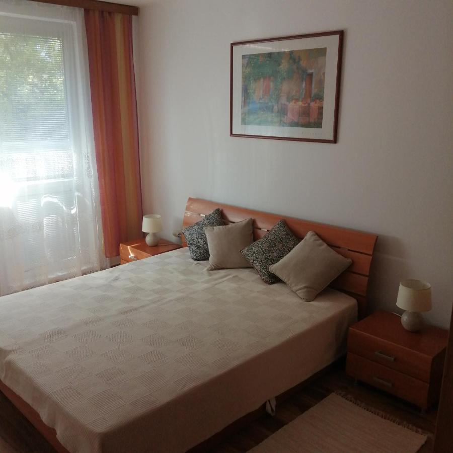Apartman Classic Komárno Екстериор снимка
