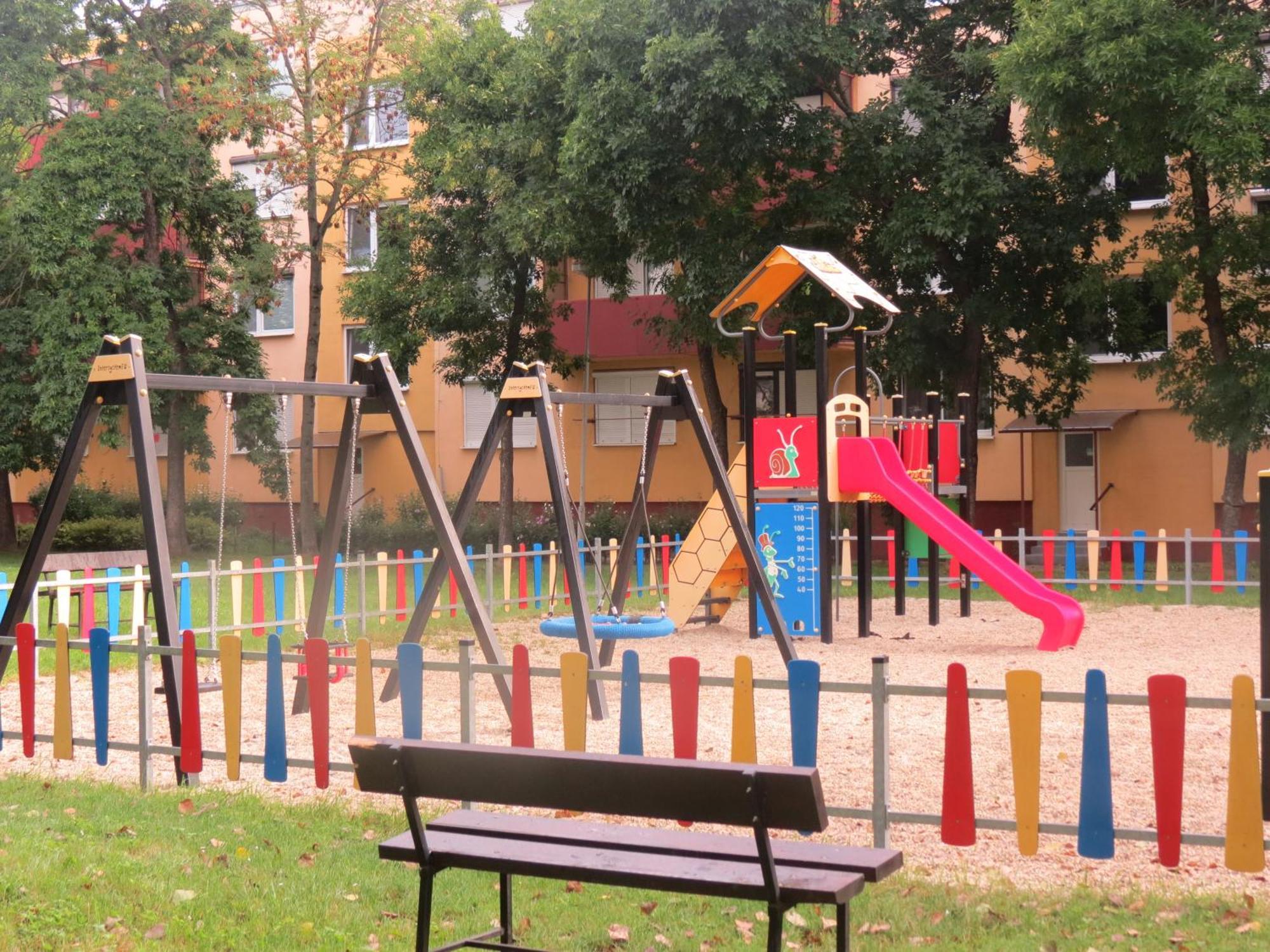 Apartman Classic Komárno Екстериор снимка